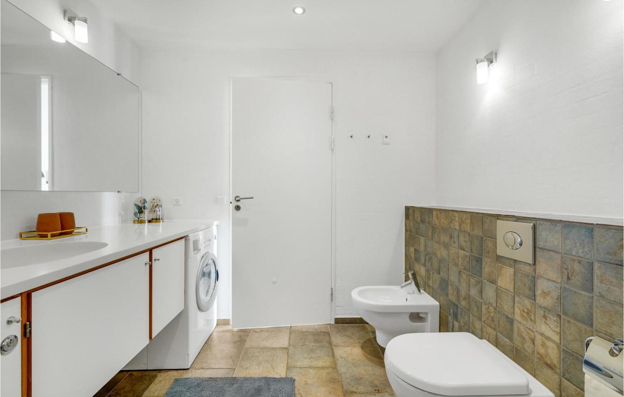 2 Bedroom Cozy Home In Romo Sønderby 外观 照片